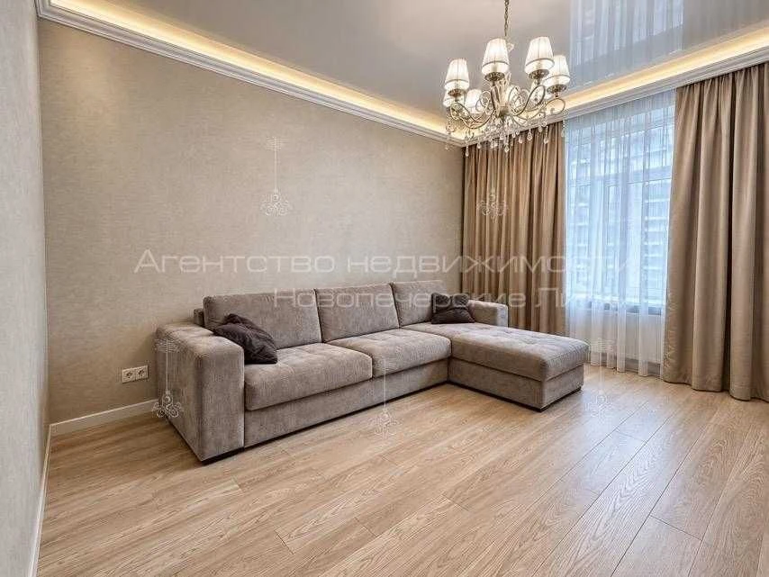 Продаж однокімнатної квартири 51 м² в ЖК "Новопечерські Липки" -