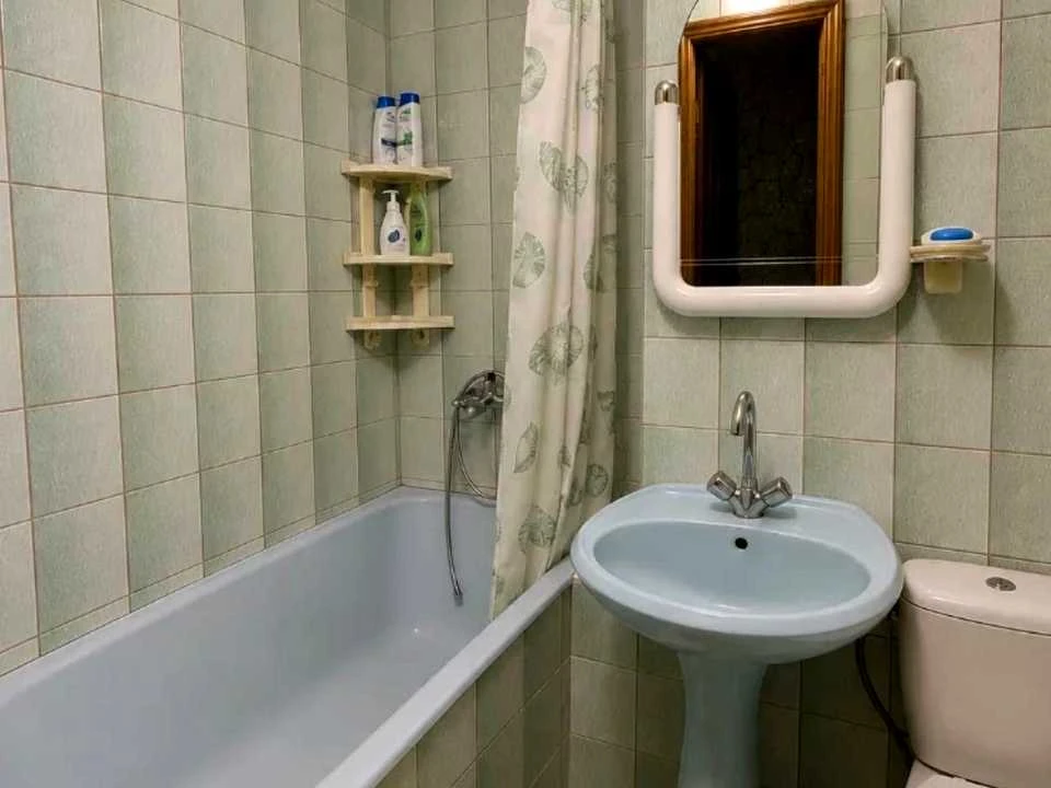 Apartment. Dnipro, Oleksandra Polia St.