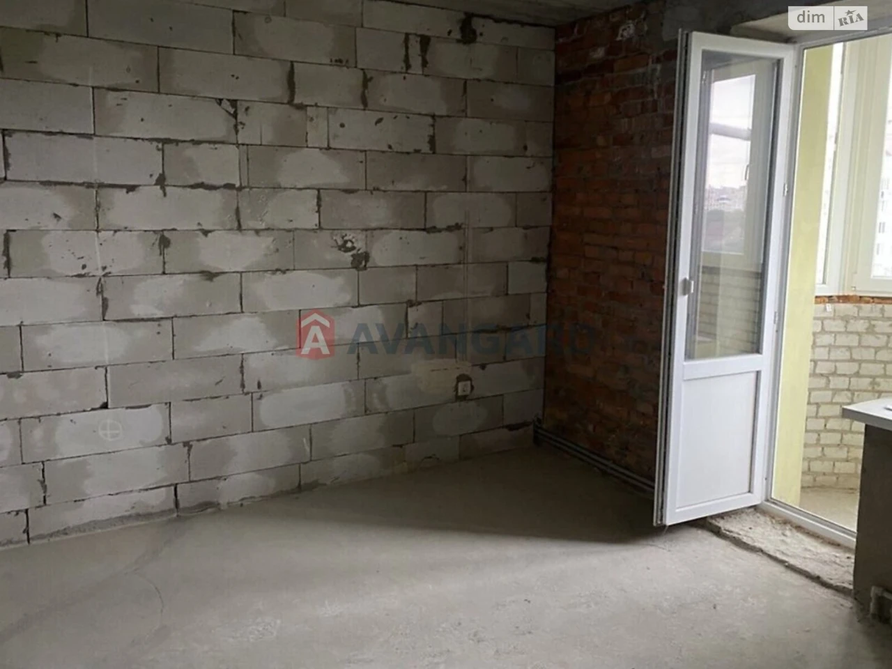 Apartment for Sale in Lenin District