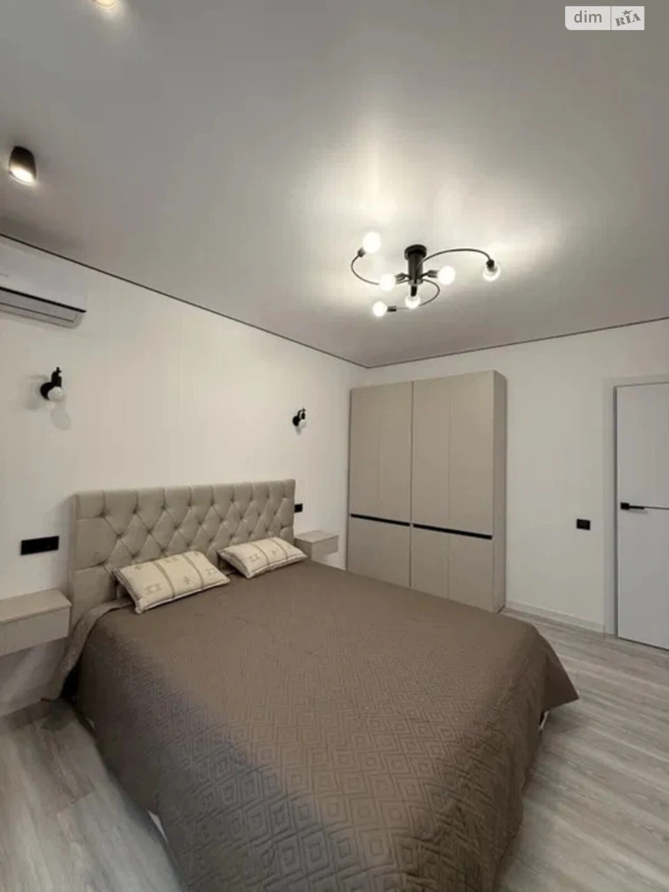 Apartment for Sale - Naberezhnaya