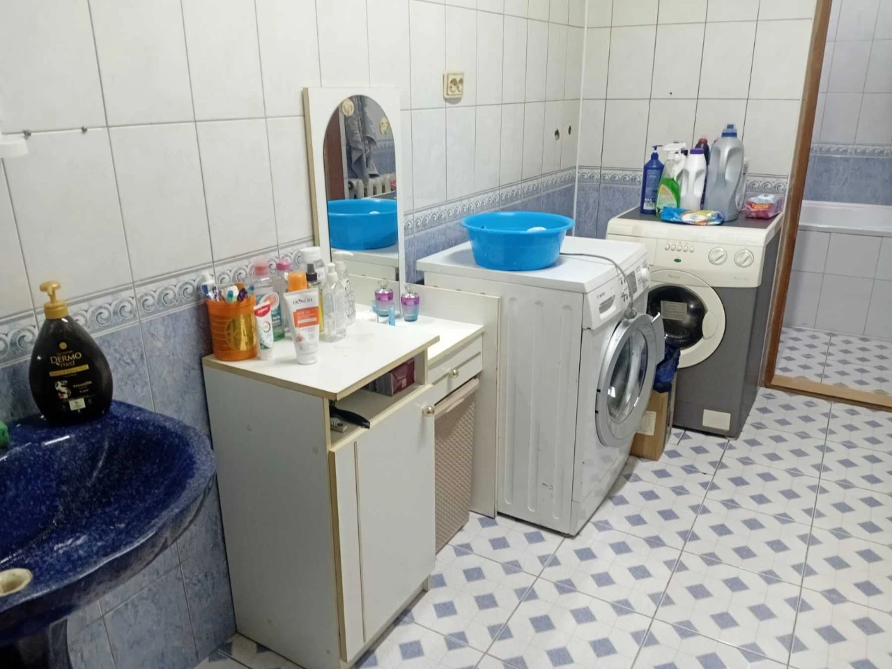 For Sale: 176 sq.m. house with all amenities.