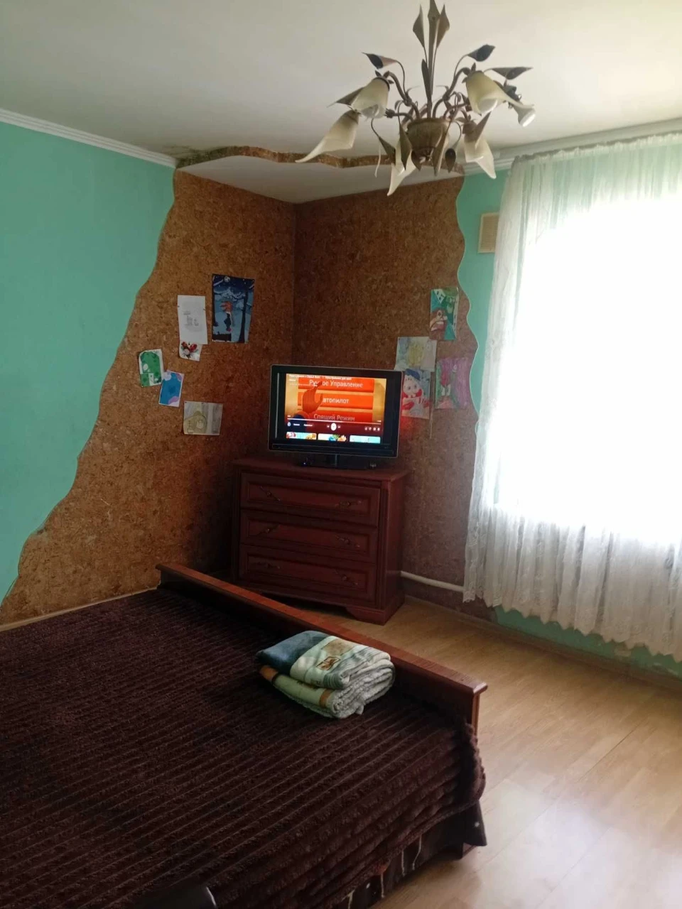 For Sale: 176 sq.m. house with all amenities.