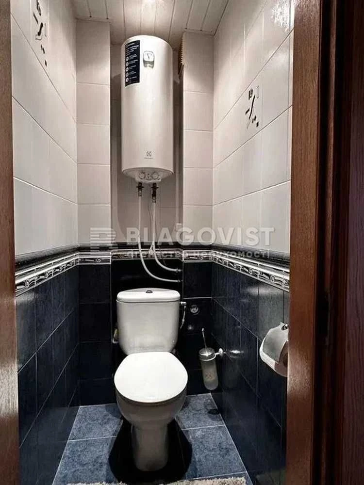 Sale of 3-room apartment 68 sq.m. renovated. Obolon, Leva