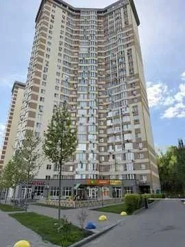 Продаж 3-х кімнатної квартири  в ЖК Фемели