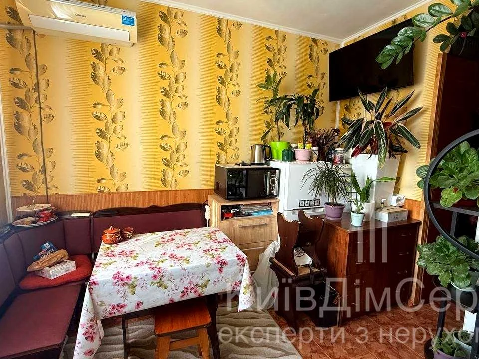 Квартира. Київ, проспект Володимира Івасюка