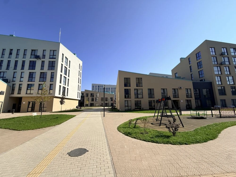 Продаж підзменого паркінгу, вул. Новознесеньська