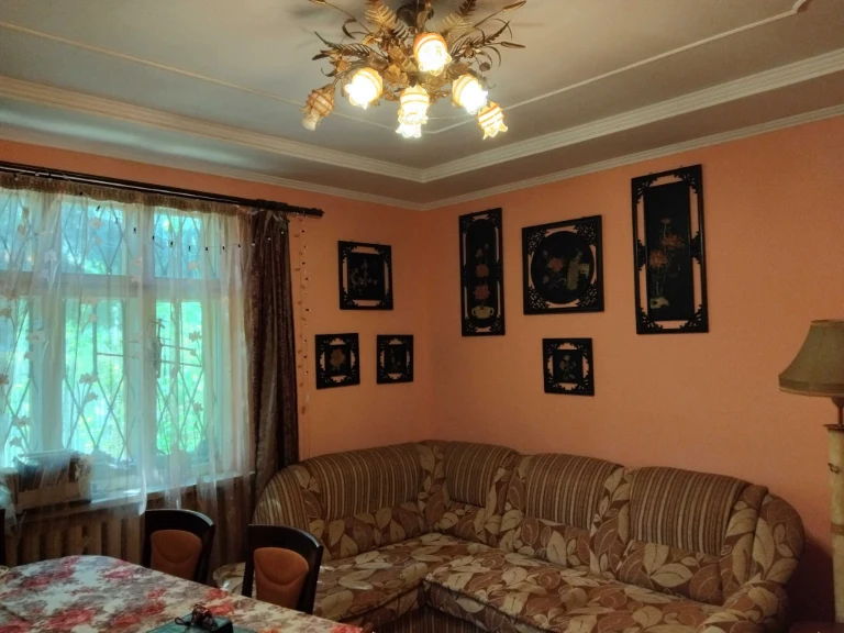 Продажа дома на улице Любинская (сторонняя)