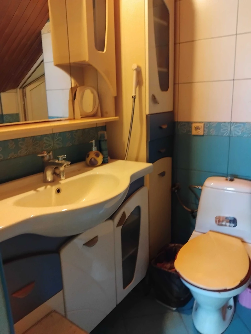 Продаж будинку по вул. Любінська (бічна)