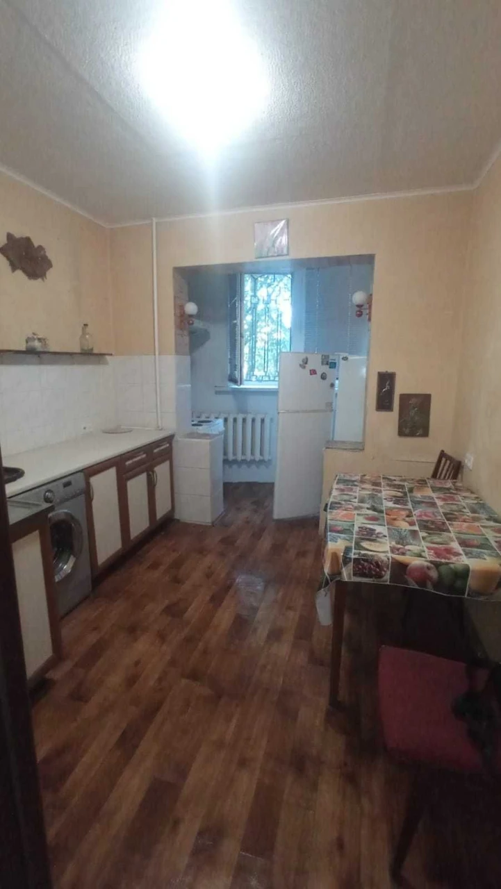 1 комнатная квартира ул.  Ак. Сахарова
