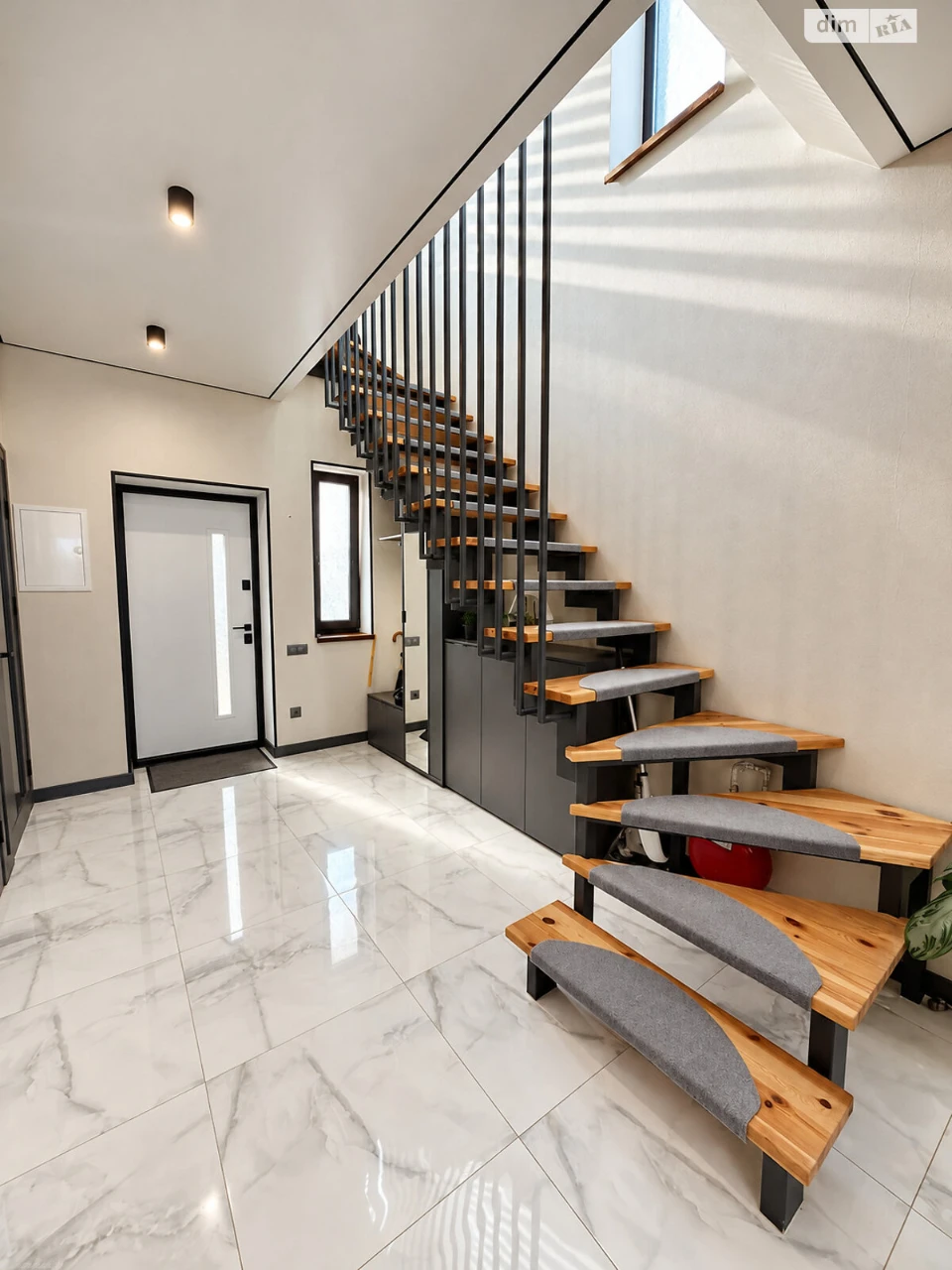 Sale of Duplex in Lenin District