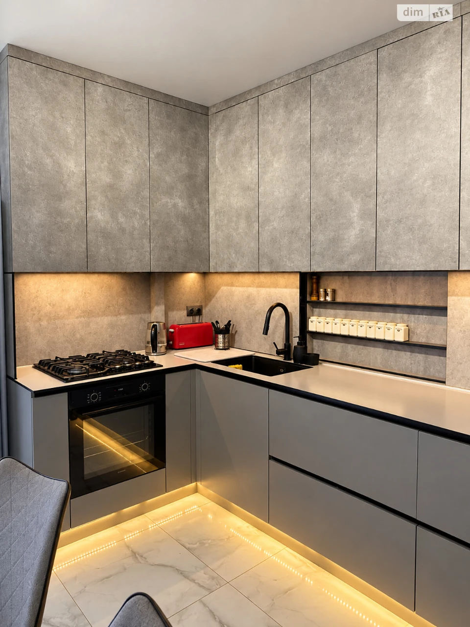 Sale of Duplex in Lenin District
