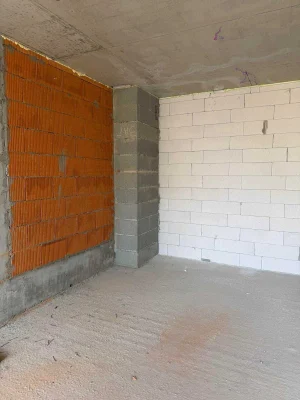 For Sale: One-Bedroom Apartment Near the City Park