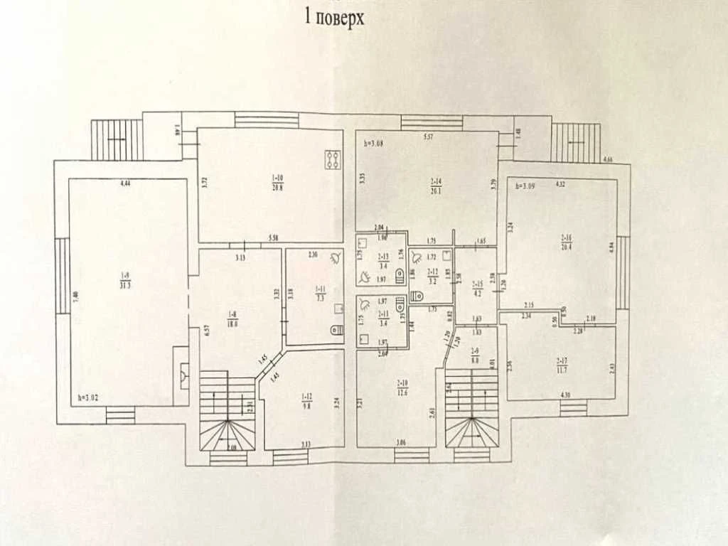 Будинок площею 664 м² із власною територією — простір для ва