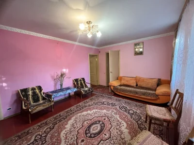 For Sale House near Freedom Avenue