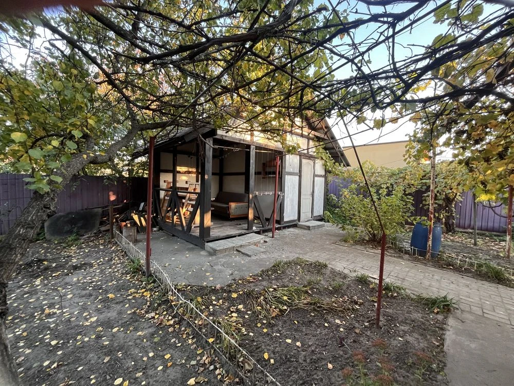 For Sale House near Freedom Avenue