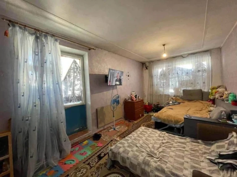 For Sale: 1-Bedroom Apartment on Popov Street