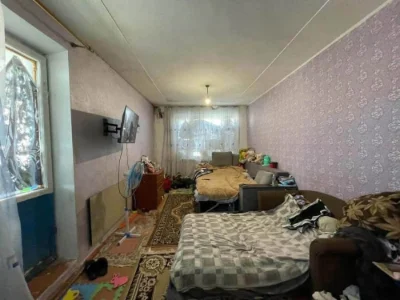 For Sale: 1-Bedroom Apartment on Popov Street