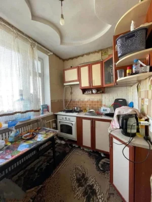 For Sale: 1-Bedroom Apartment on Popov Street