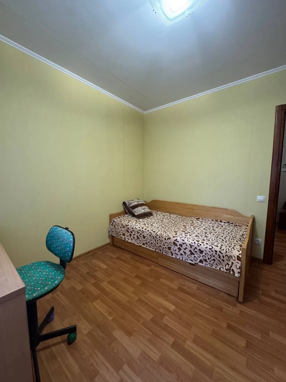 2-bedroom Apartment in Salthivka, near the Barabashova Metro Station