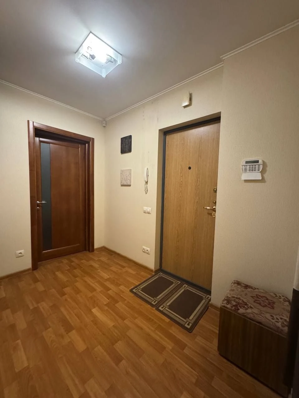 2-bedroom Apartment in Salthivka, near the Barabashova Metro Station