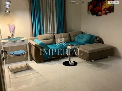 Long-Term Rental Apartment, Pecerskyi