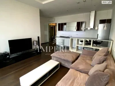 Long-Term Rental Apartment, Holosiivsky