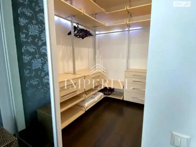Long-Term Rental Apartment, Holosiivsky