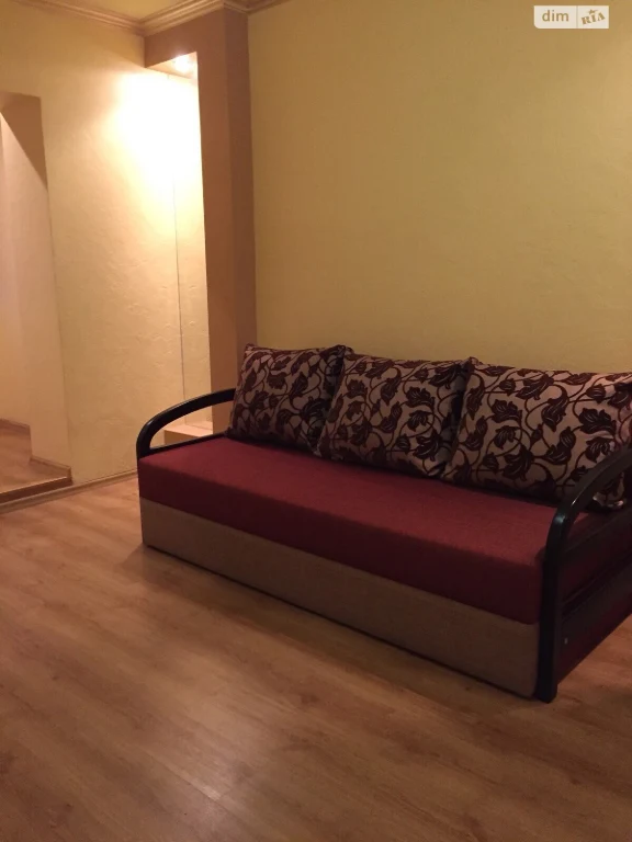 Long-Term Rental Apartment Troyeshchyna