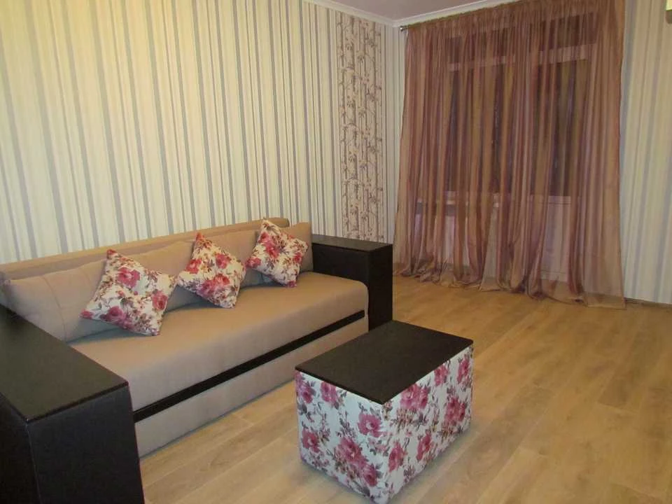 Apartment. Kolomyyskiy Prosv.