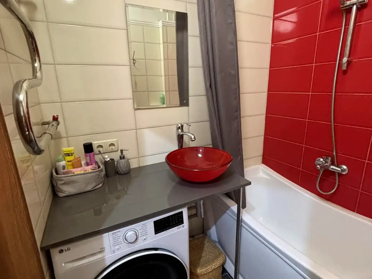 Оренда квартири 1-кімн. 43 м² 3/5 пов.