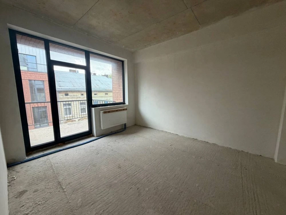For sale! Completed. Center / Golubovych. Horodock