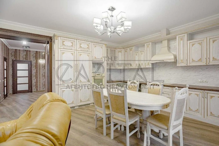 Продажа 3-комнатной квартиры, ЖК "Французький квартал", Голосиевский район