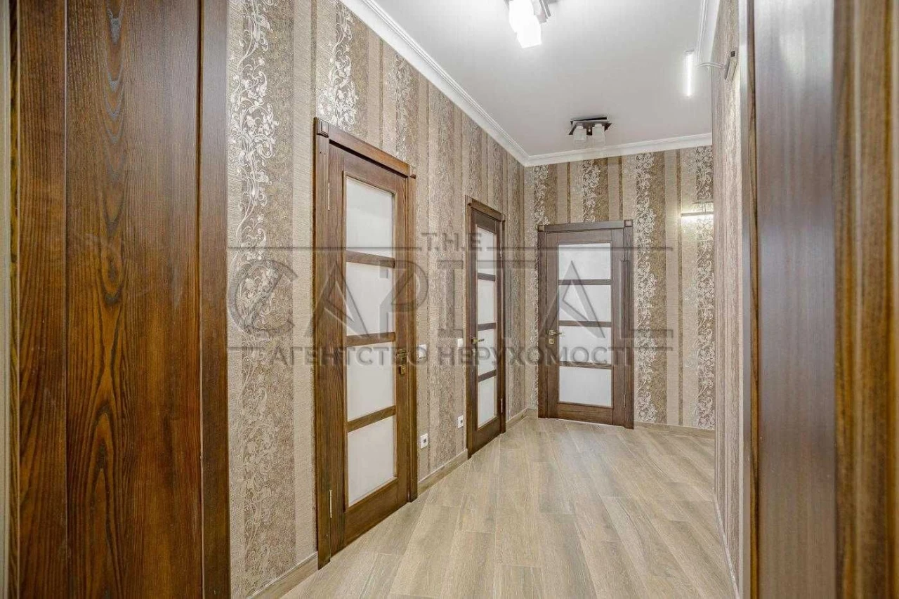 Sale of a 3-bedroom apartment, French Quarter, Holosiiv district
