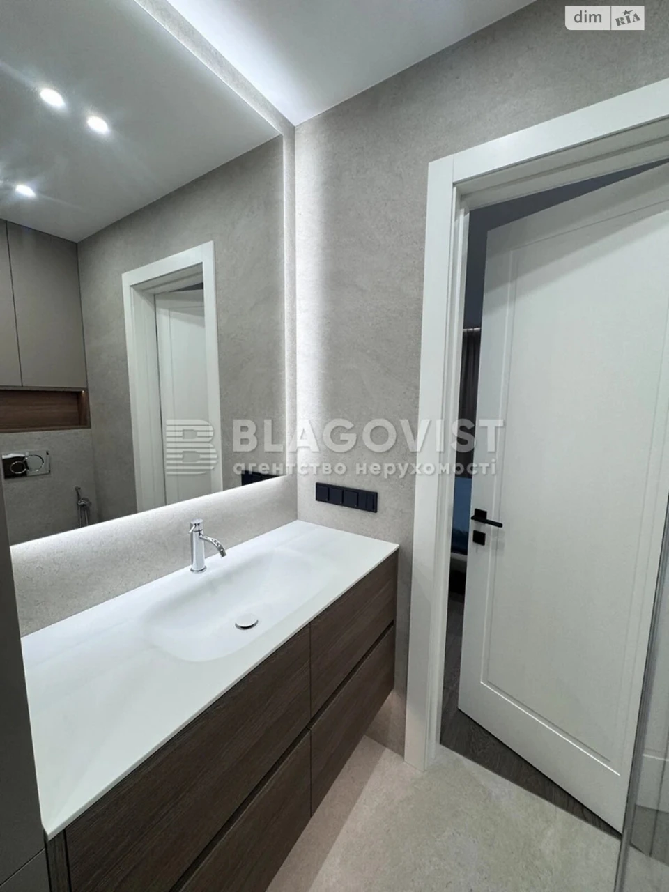 Apartment for Sale in Solomyanka