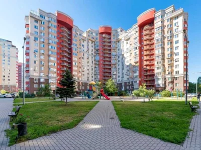 Квартира. Київ, вул. Композитора Мейтуса