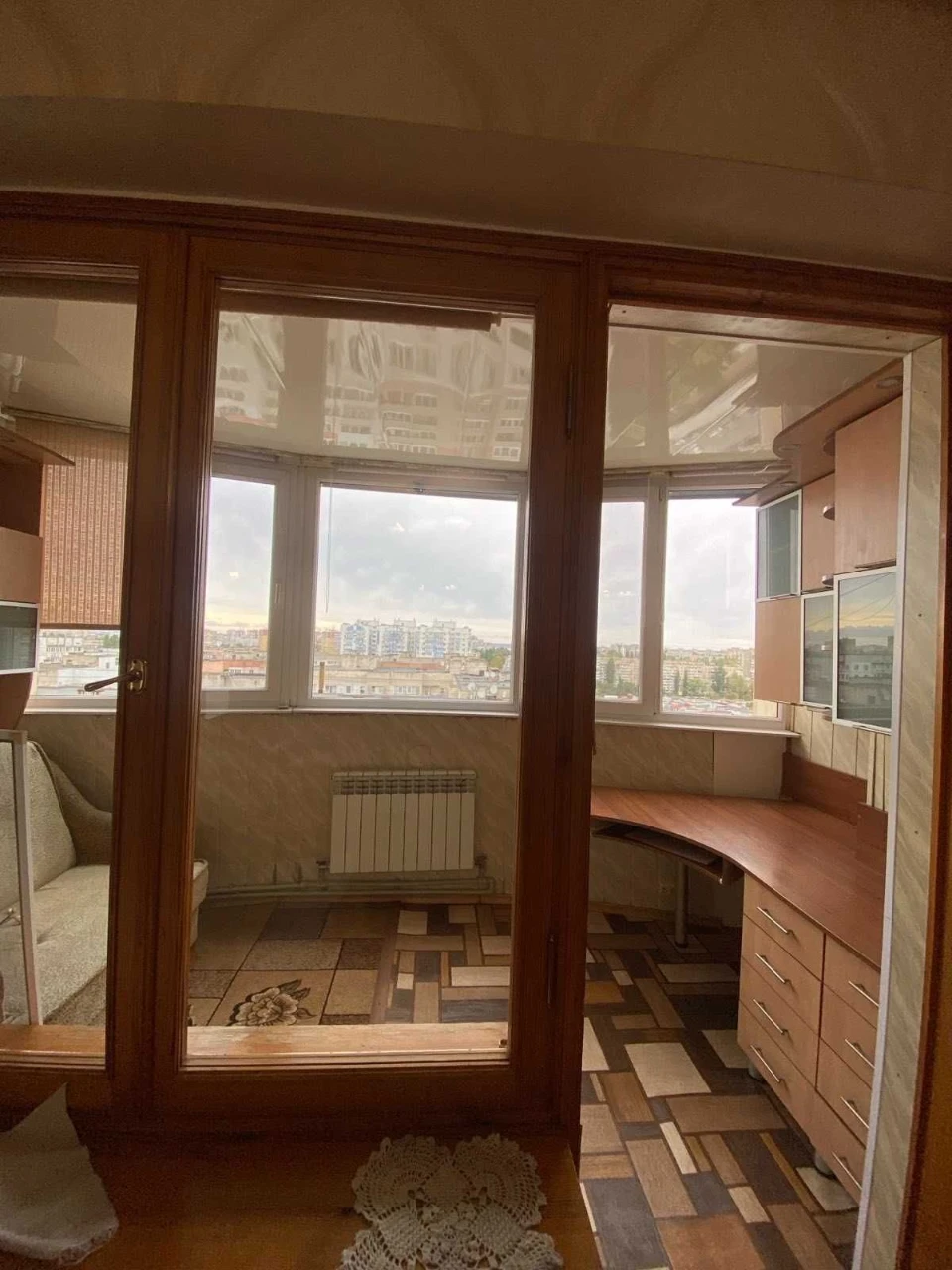 Продам 3-комнатную квартиру ул.Бочарова, Рынок Початок, Пос.