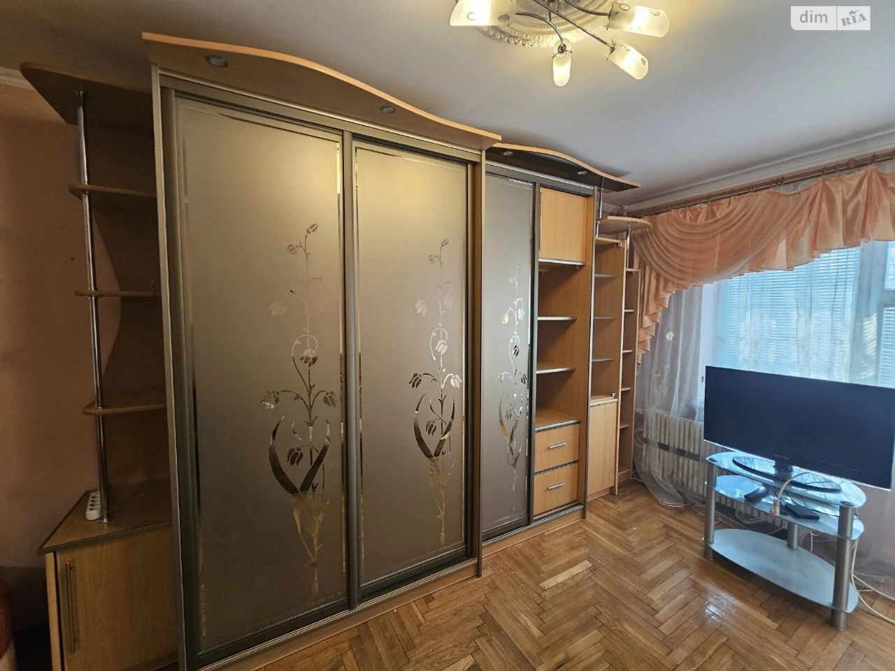 Продажа Квартиры Оболонская