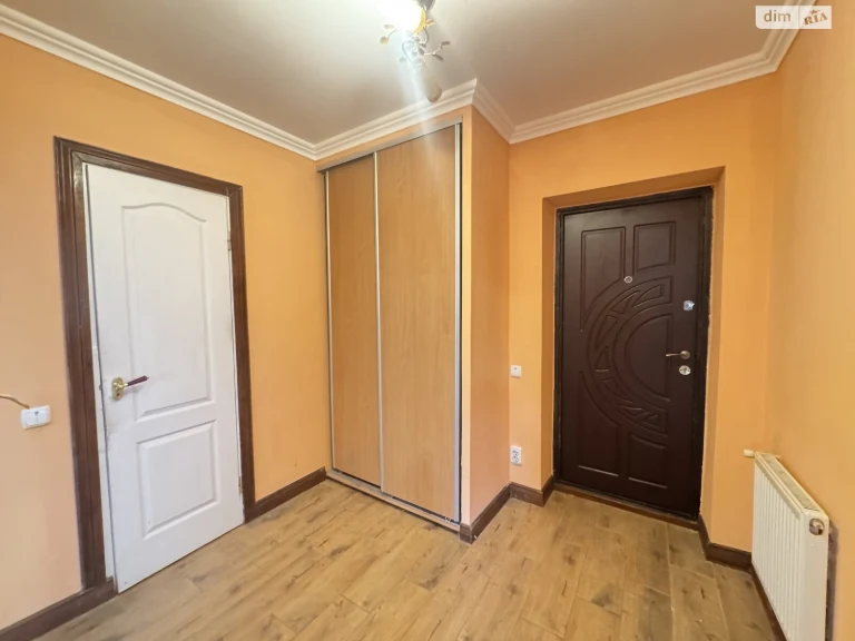Apartment for Sale: New World