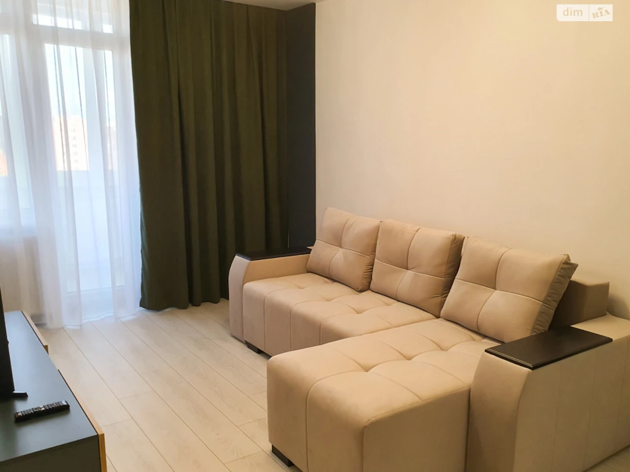Long-Term Rental Apartment in Canada