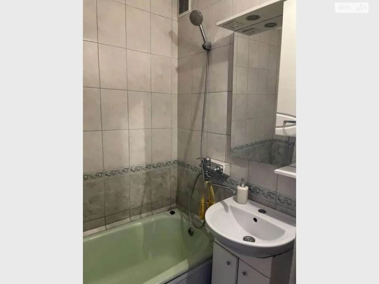 Long-Term Rental Apartment, Poznyak