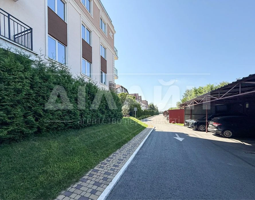 Останній пентхаус у ЖК «Корона Ренесансу» • 124 м² • тераса