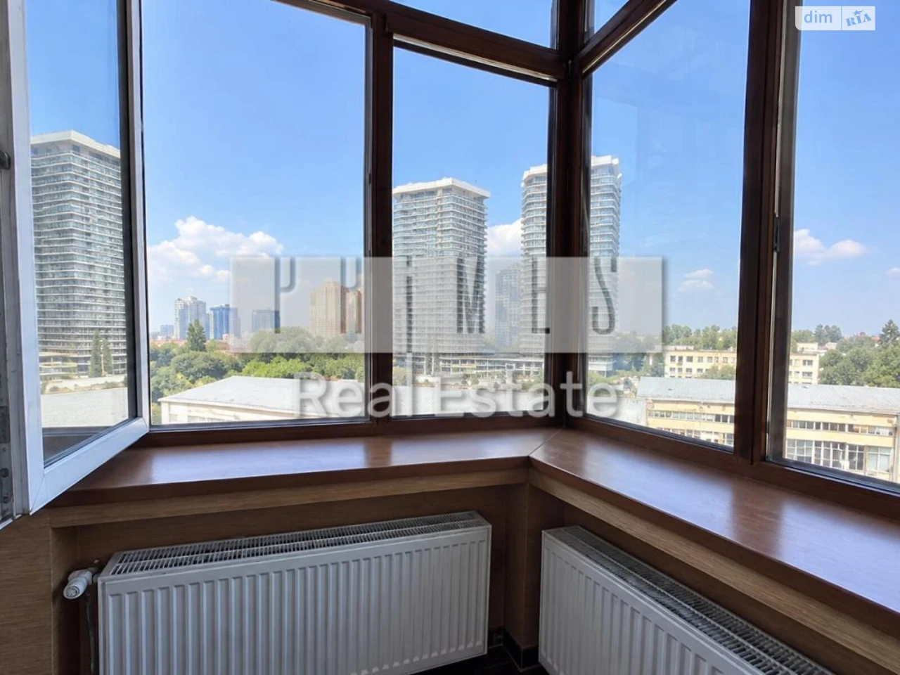 Apartment for Sale - Sapernoye Pole