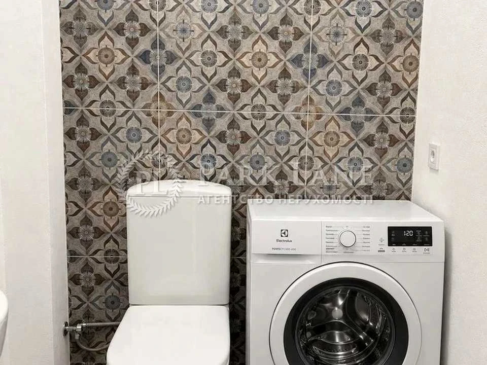 Apartment. Redchynska Street, Kyiv
