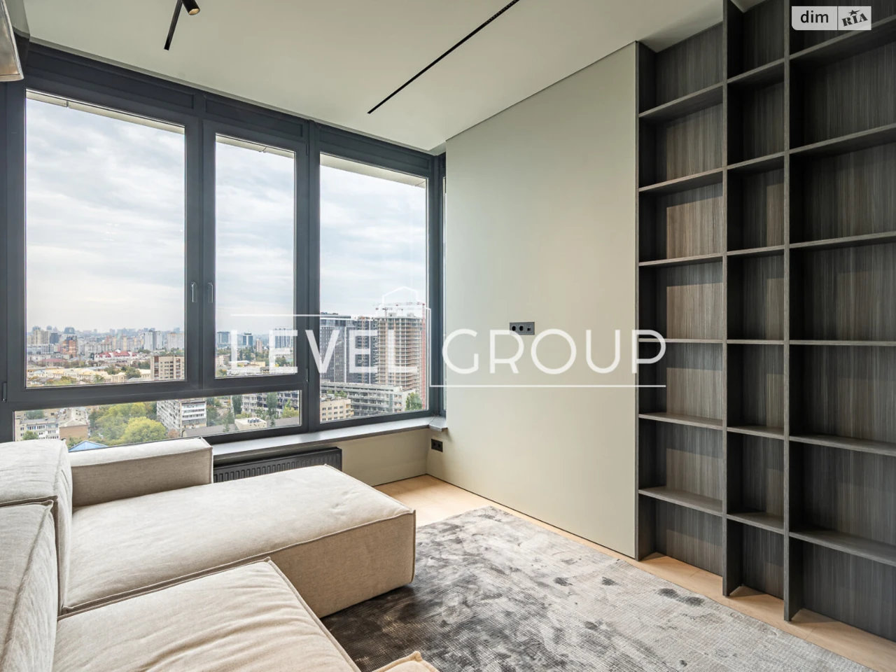 Apartment for Sale in Lukyanivka