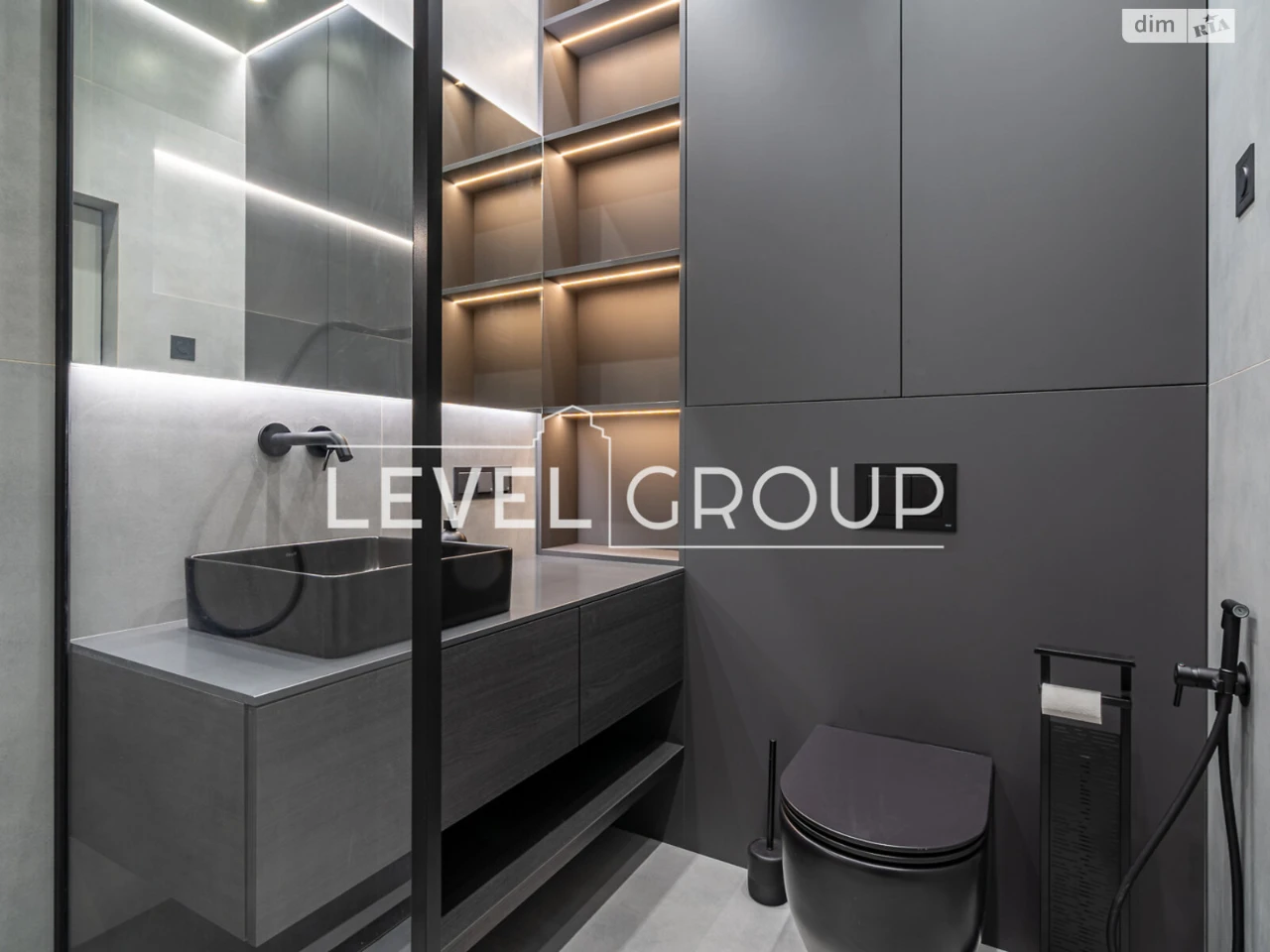 Apartment for Sale in Lukyanivka
