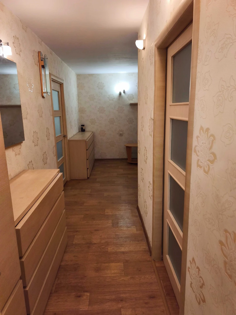Продам 3-комн квартиру. Селекционный институт.