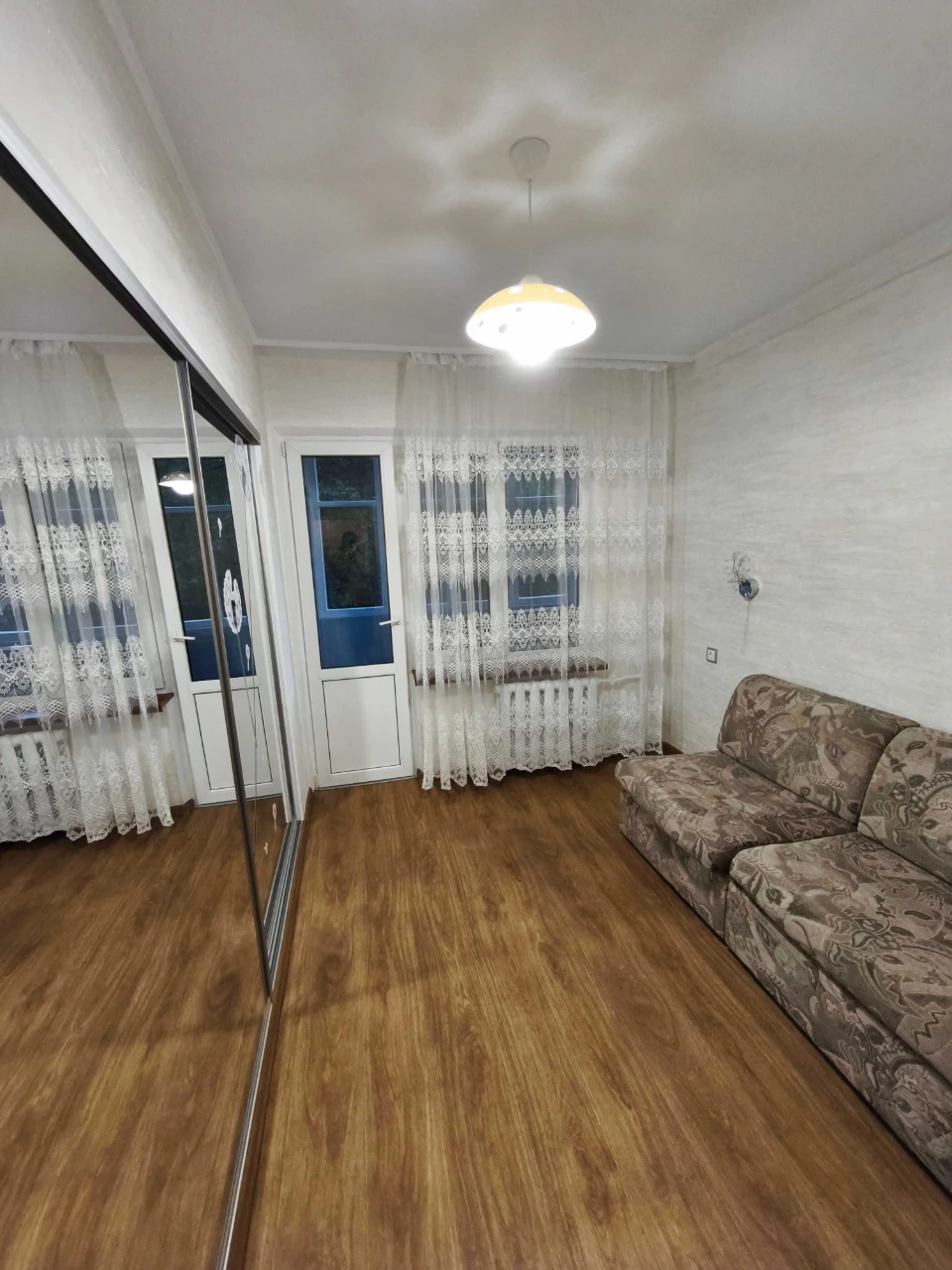 Продам 3-комн квартиру. Селекционный институт.