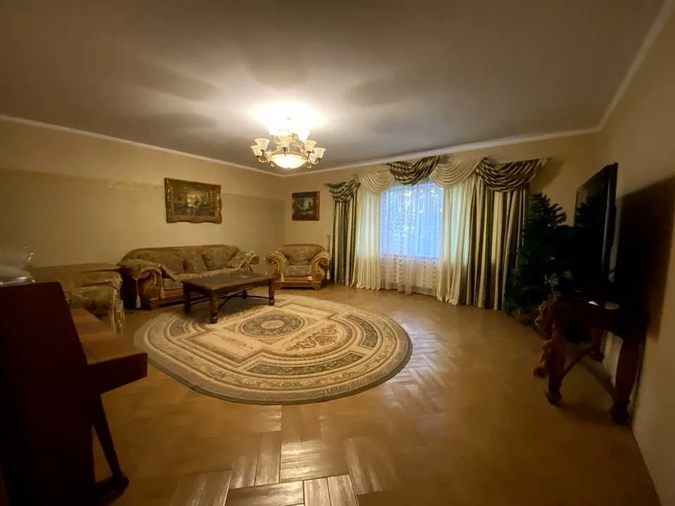 Будинок. Черкаси, Калинова вул.