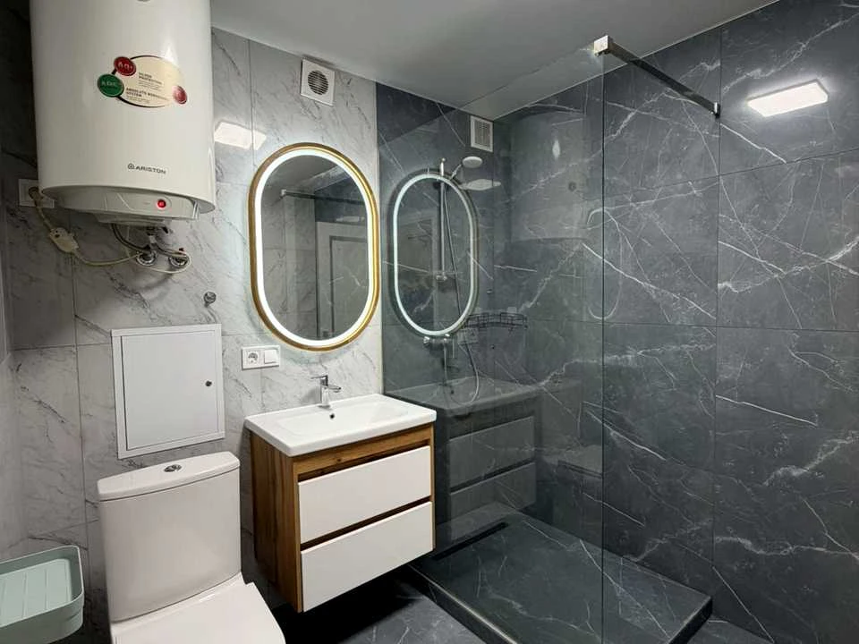 Apartment. Volodymyr Hryhoryvych Street, Lviv