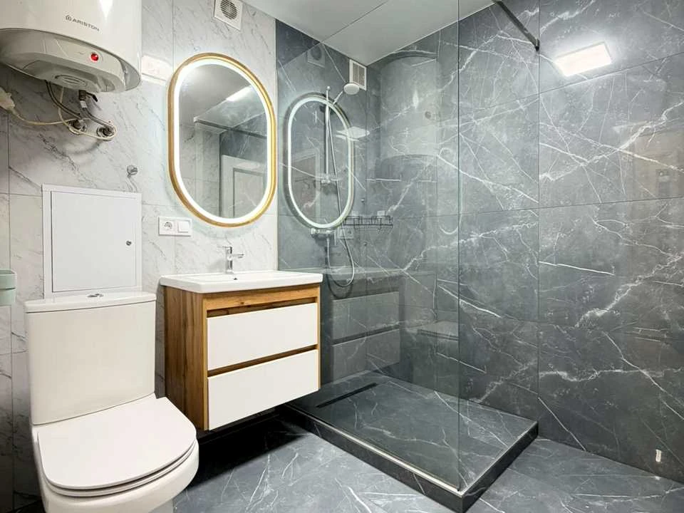 Apartment. Volodymyr Hryhoryvych Street, Lviv